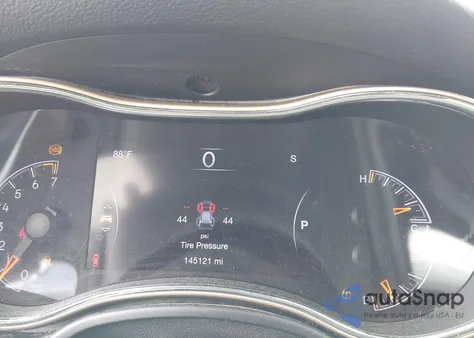 2017 Jeep Grand Cherokee Laredo 4X4 from USA, damaged, VIN 1C4RJFAGXHC688571